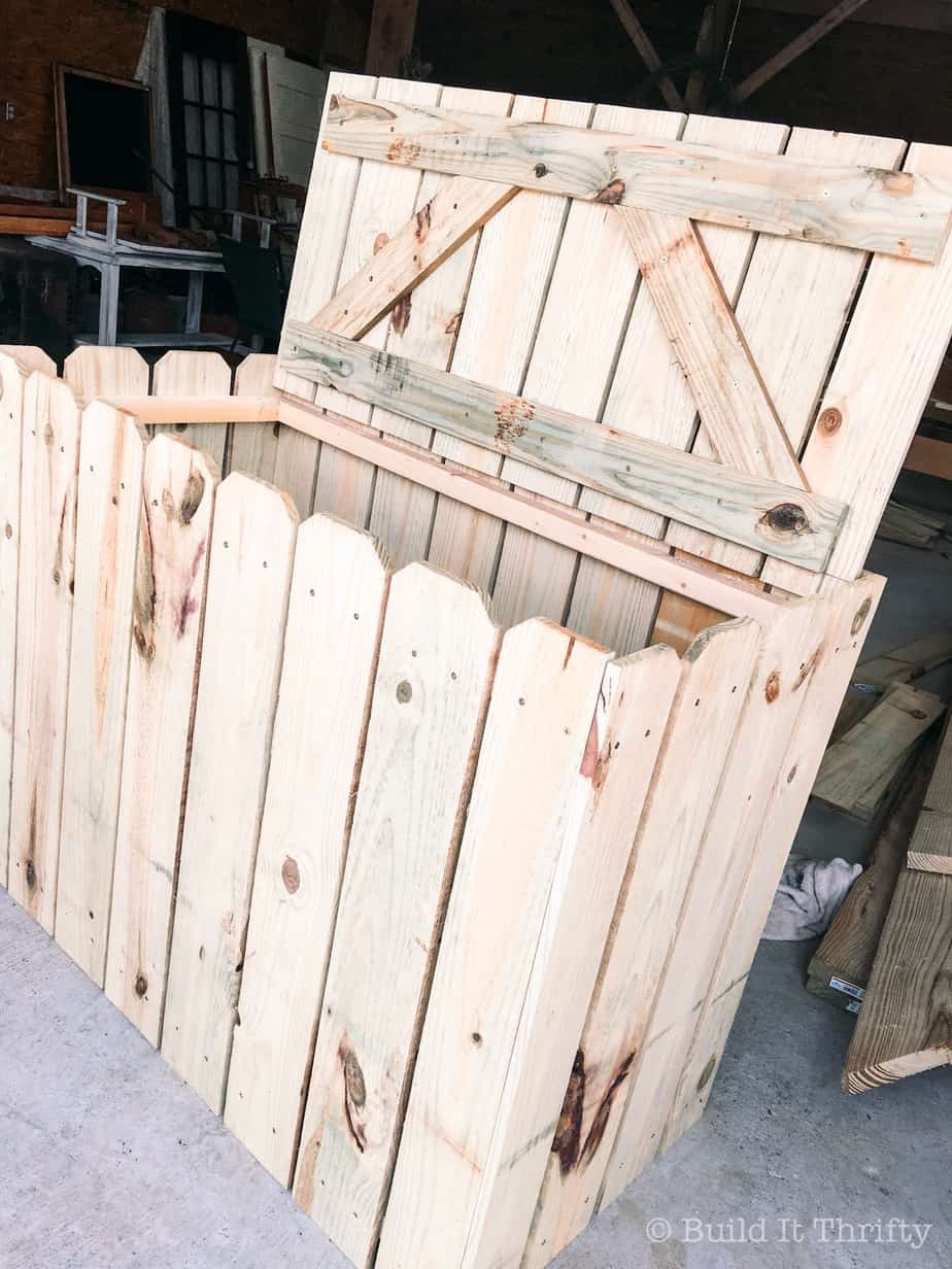 Outdoor Garbage Bin Built For $50 In Lumber - Build It Thrifty